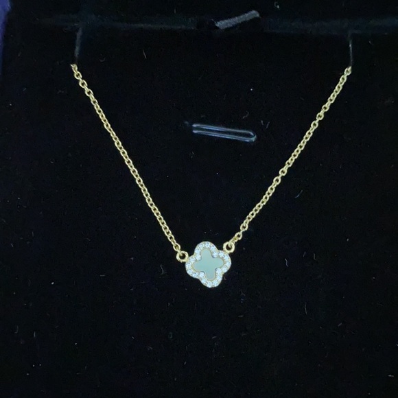Mother of Pearl & Gold Necklace - Picture 5 of 5